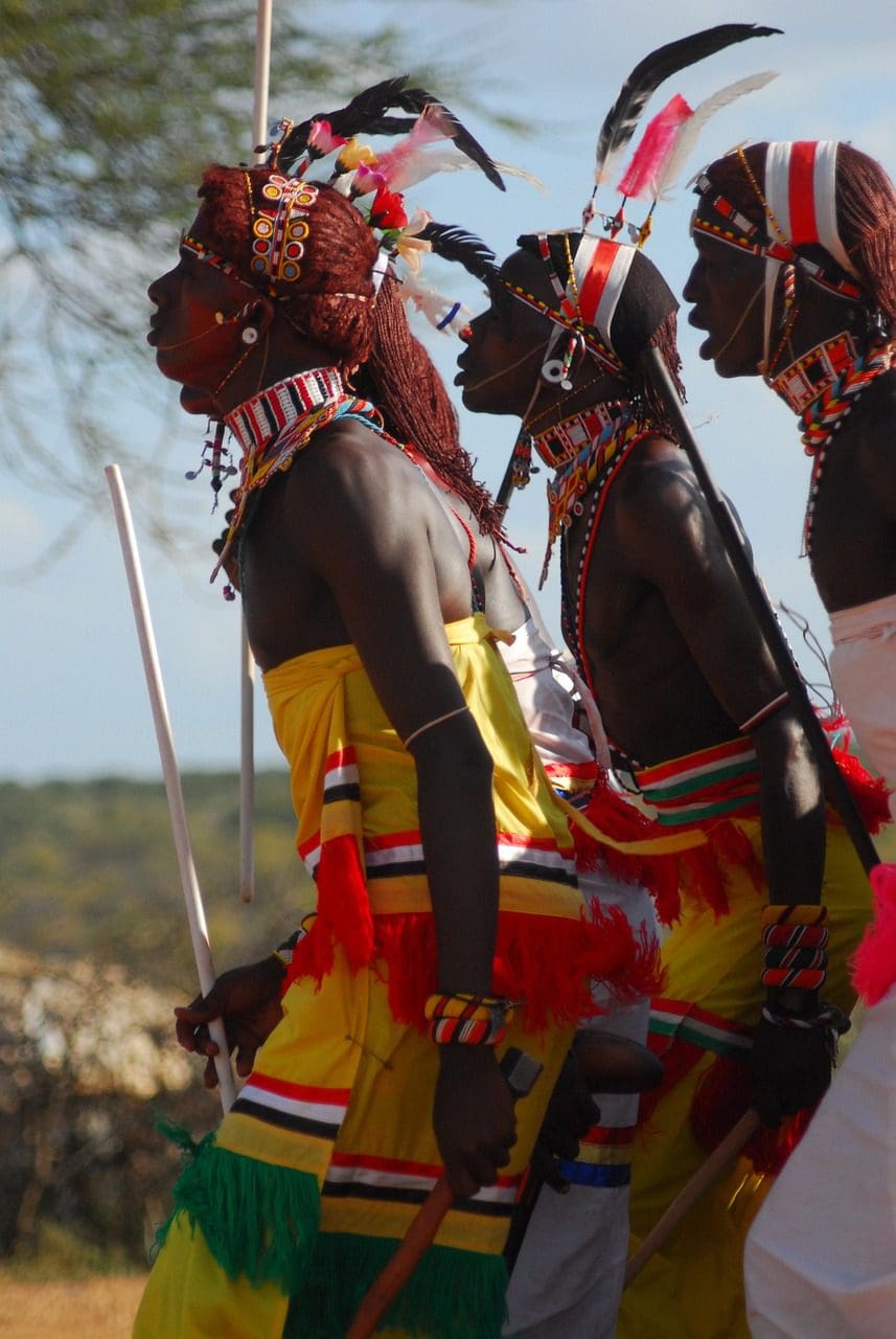 La Gran Migración. Pasando a través de los ñus en la reserva de Masai Mara