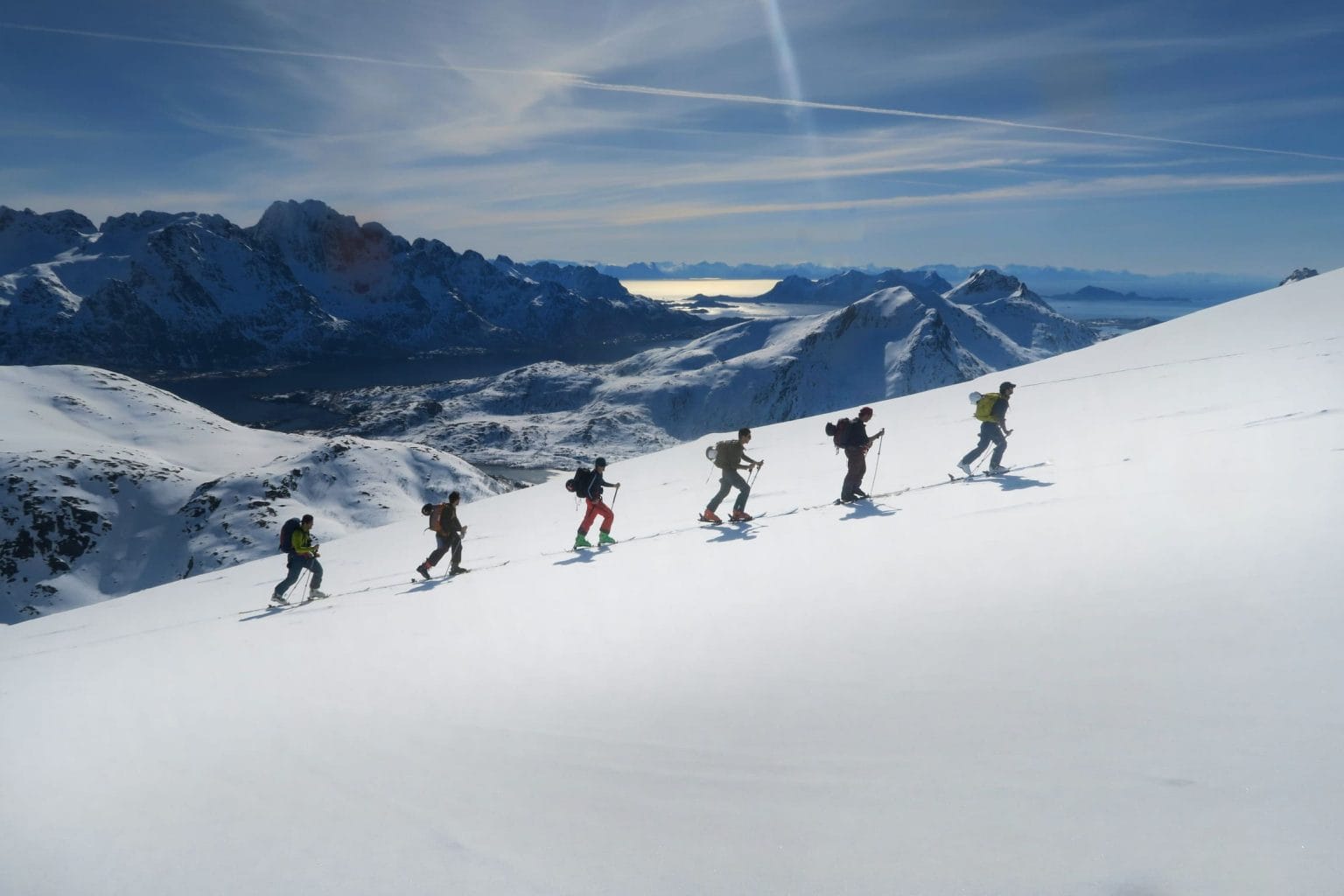 Esquiadores en las Islas Lofoten