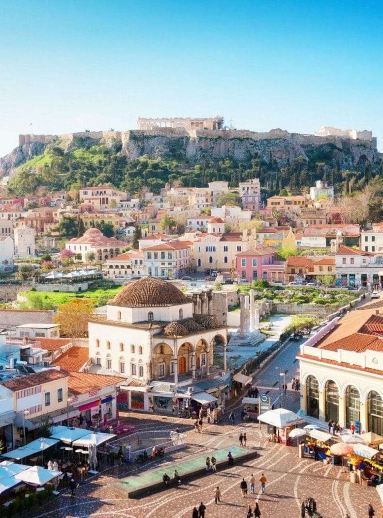 Horizonte de Atenas con la colina de la Acrópolis Grecia