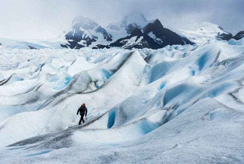 Hiking Perito Moreno glaciar en El Calafate Argentina