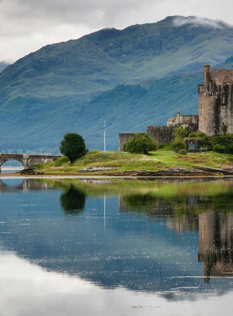 Eilean Donan Castle against water, Scotland