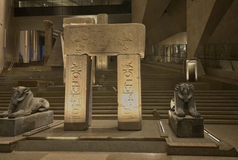 Visita-VIP-al-Gran-Museo-Egipcio-Cairo